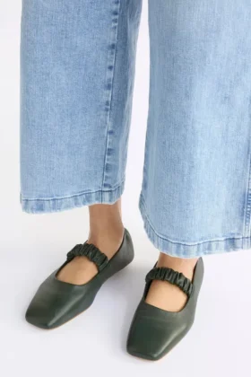 Płaskie buty Kuren