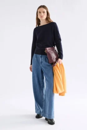 Sweter Ellora w kolorze ciemnoniebieskim