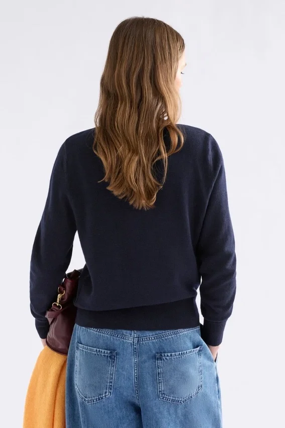 Sweter Ellora w kolorze ciemnoniebieskim Sweter Ellora w kolorze ciemnoniebieskim